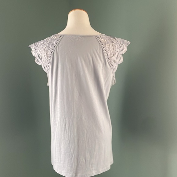 Loft top with Lace sleeves size L - Picture 2 of 4